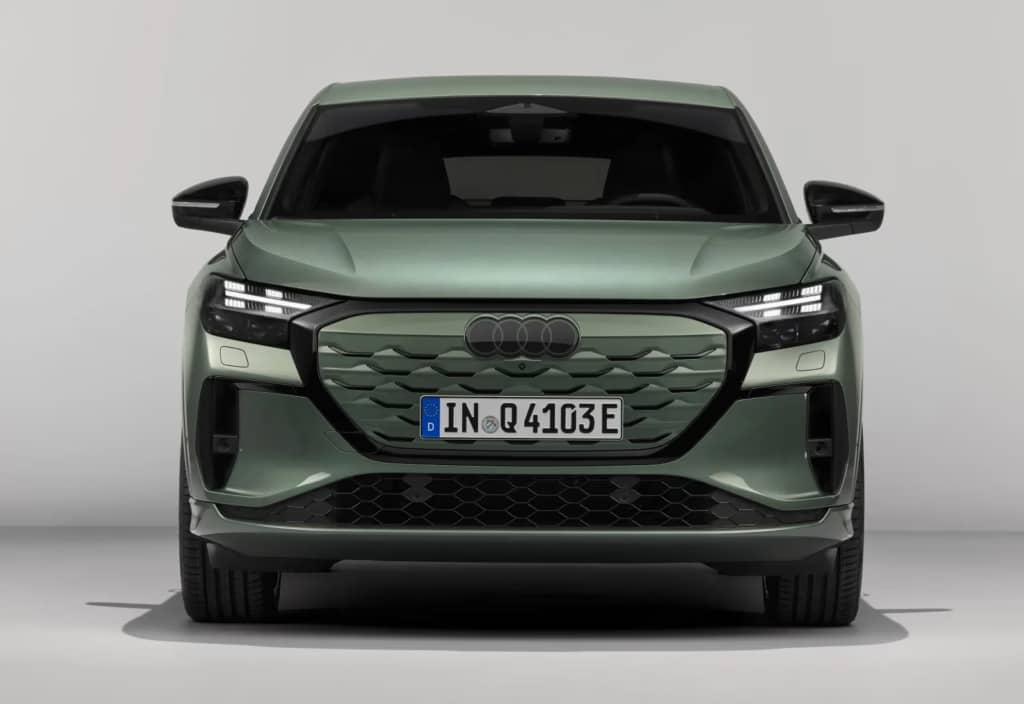 Audi анонсувала новий Audi Q4 e-tron