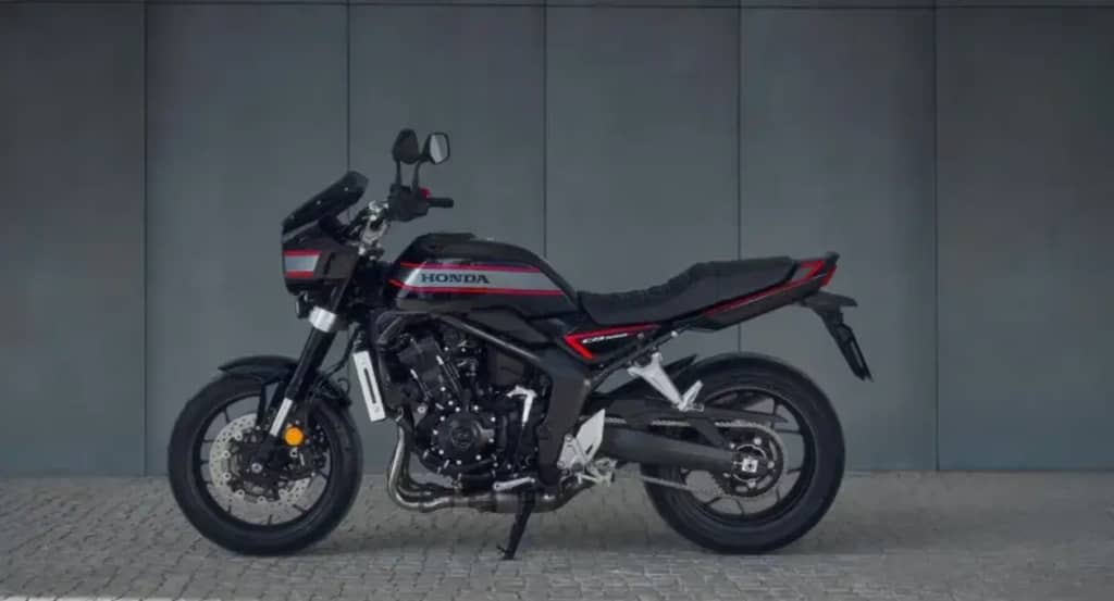 Honda оголосила про початок продажу мотоцикла CB1000F