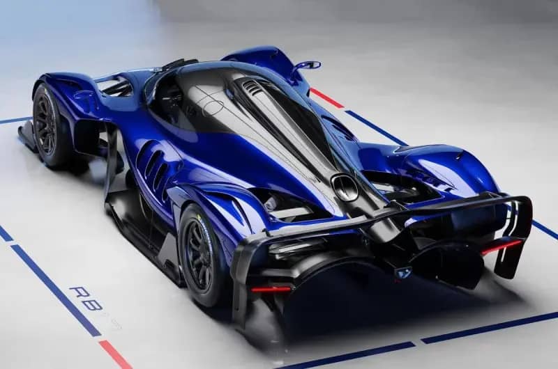 Red Bull представила гіперкар RB17 з характеристиками боліду Формули-1