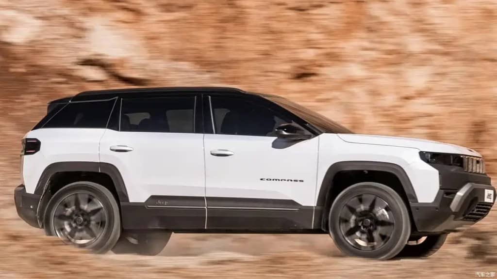 Jeep готує оновлений Compass