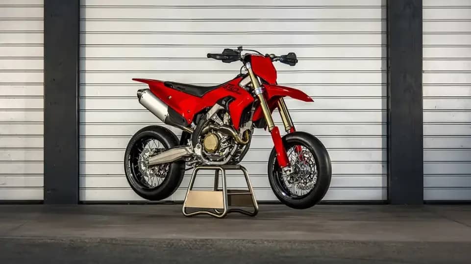 Ducati представила новий гоночний супермото Desmo450 SM