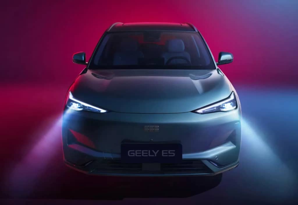 Електрокросовер Geely E5 дебютує в Європі