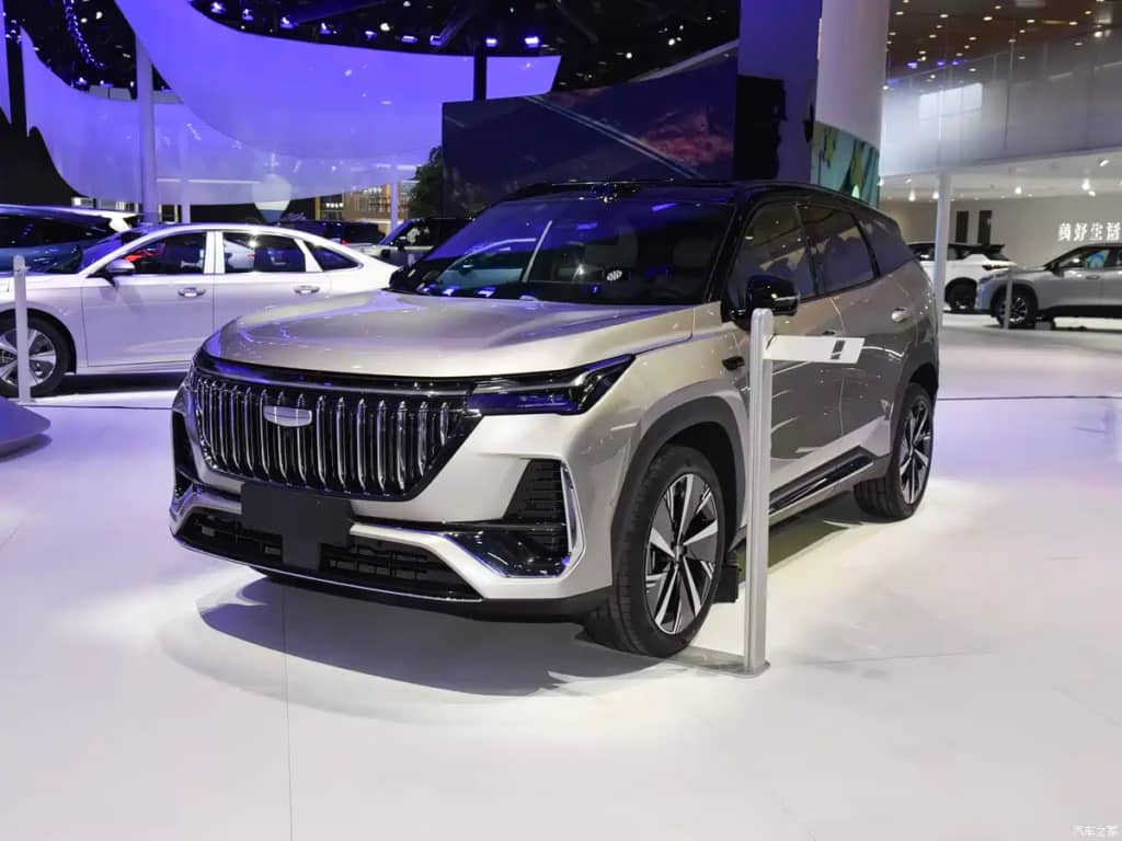 Новий Geely Boyue L i-HEV отримав лідар