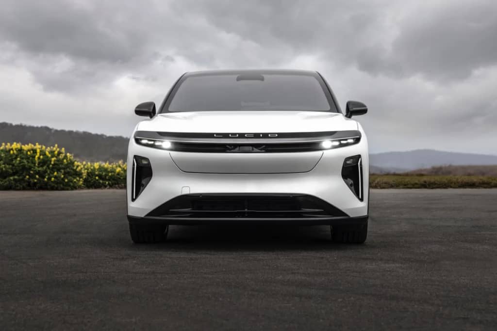 Компанія Lucid представила 1070-сильний електричний SUV
