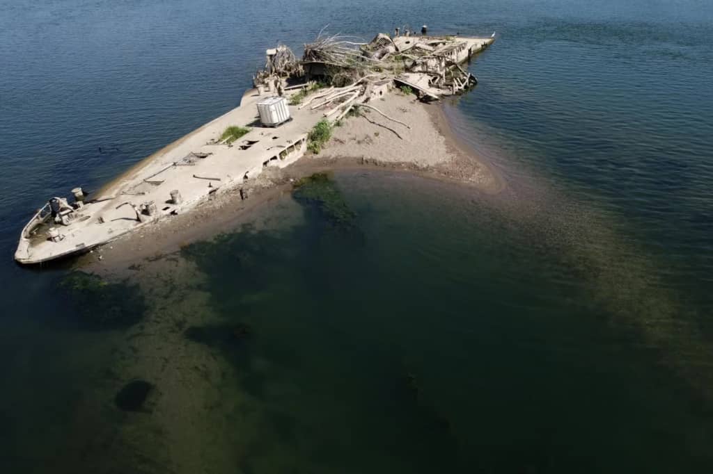 Аномальна посуха оголила корабель, що затонув у 1945 році