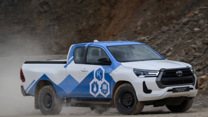 Водневий пікап Toyota перевершив електричний – але є одна проблема