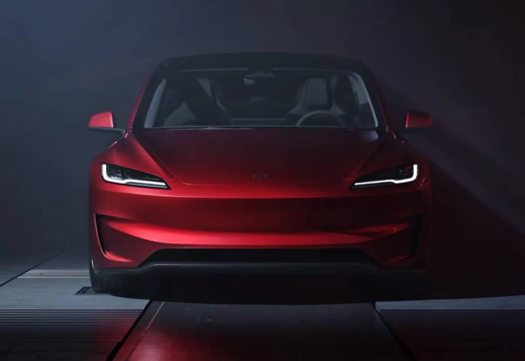 Оновлена ​​Tesla Model 3 виходить на ринок Європи