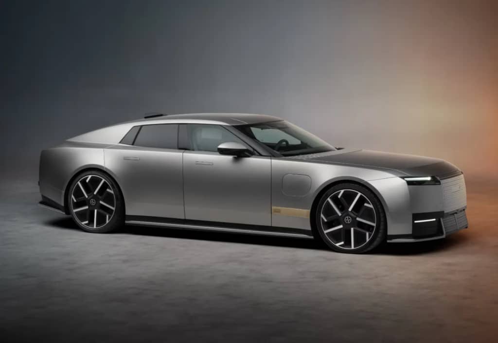 Новий Jaguar робить ставку на розкіш і рідкісні моделі