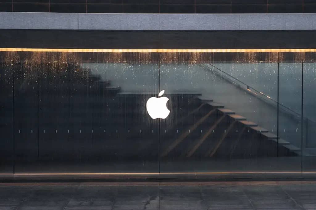 Apple готує “феноменальний запуск”: що покажуть 9 вересня