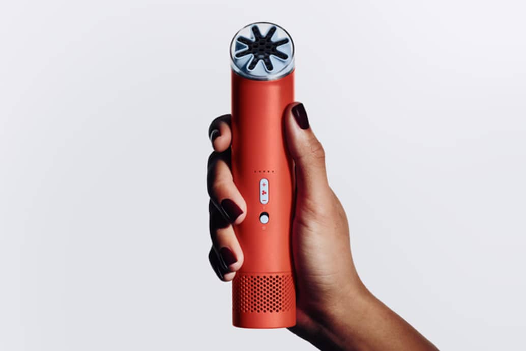 Dyson представив портативний вентилятор HushJet Mini Cool