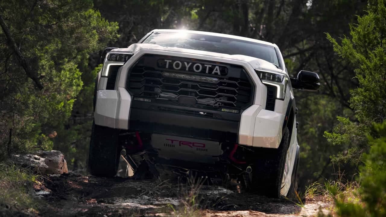 Розширено відкликання двигунів Toyota Tundra