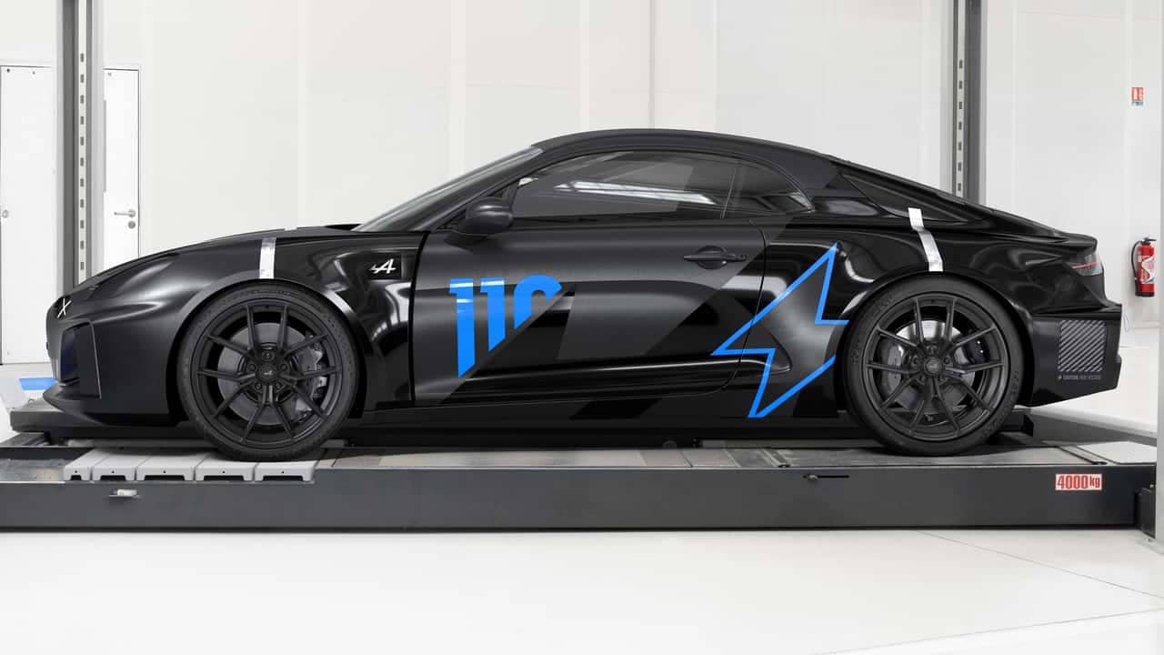 Alpine оголосила про перший справжній електричний спортивний автомобіль
