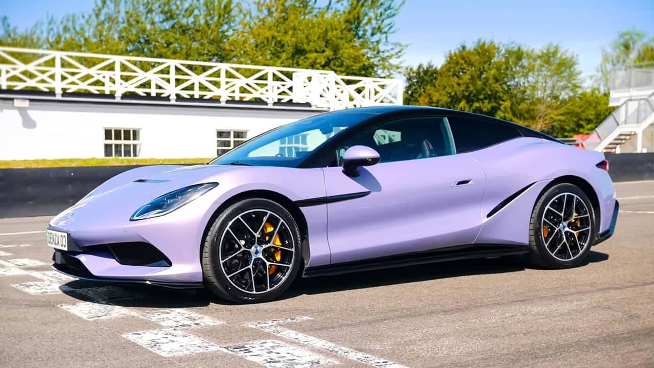 Новий суперкар з Китаю: Denza Z з 1500 кінськими силами