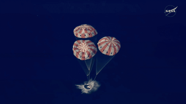 Повернення команди Artemis II після рекордного польоту на Місяць