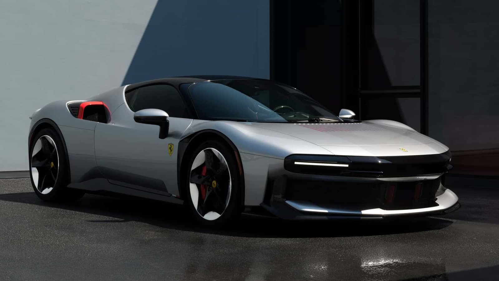 Ferrari CZ26: Унікальний суперкар на базі SF90