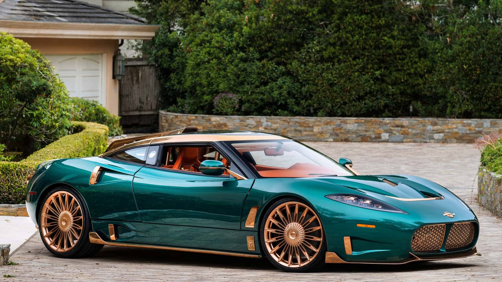 Spyker C8 Preliator XXV: Повернення з 789 к.с. та механічною коробкою