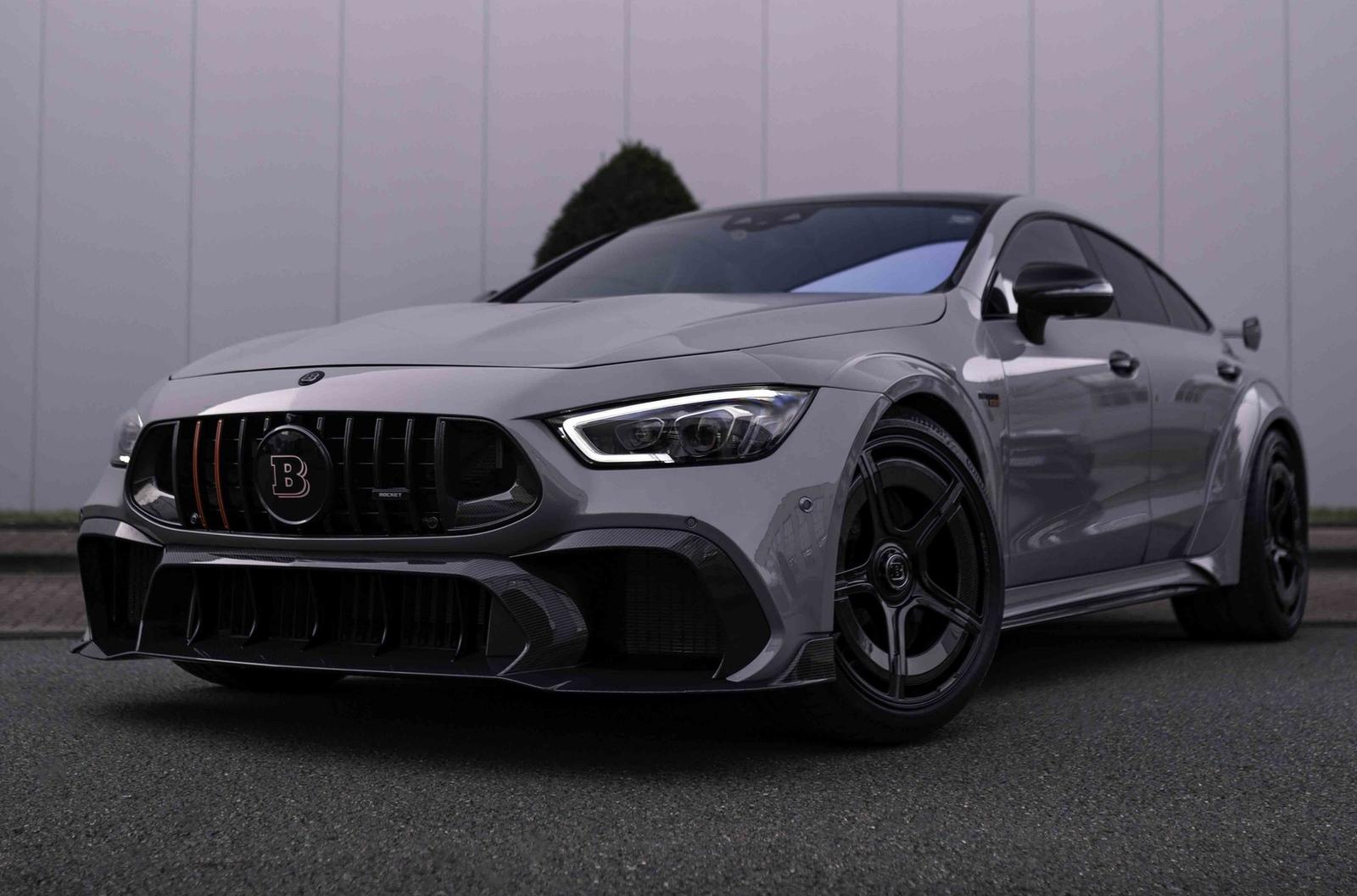 Ательє Brabus випустило другий найпотужніший автомобіль у своїй історії