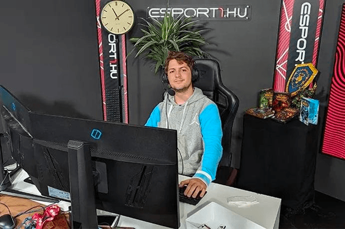 Чоловік грав у “World of Warcraft” майже 60 годин і побив світовий рекорд