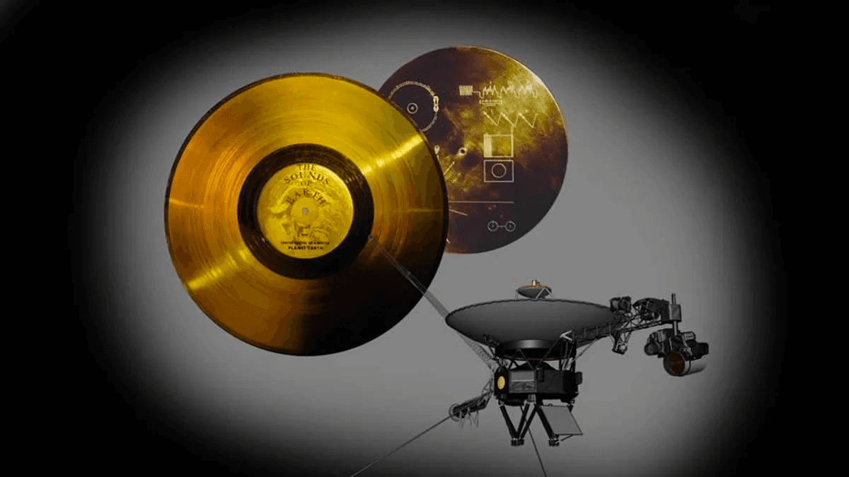 На золотих платівках Voyager заховані справжні любовні нотатки