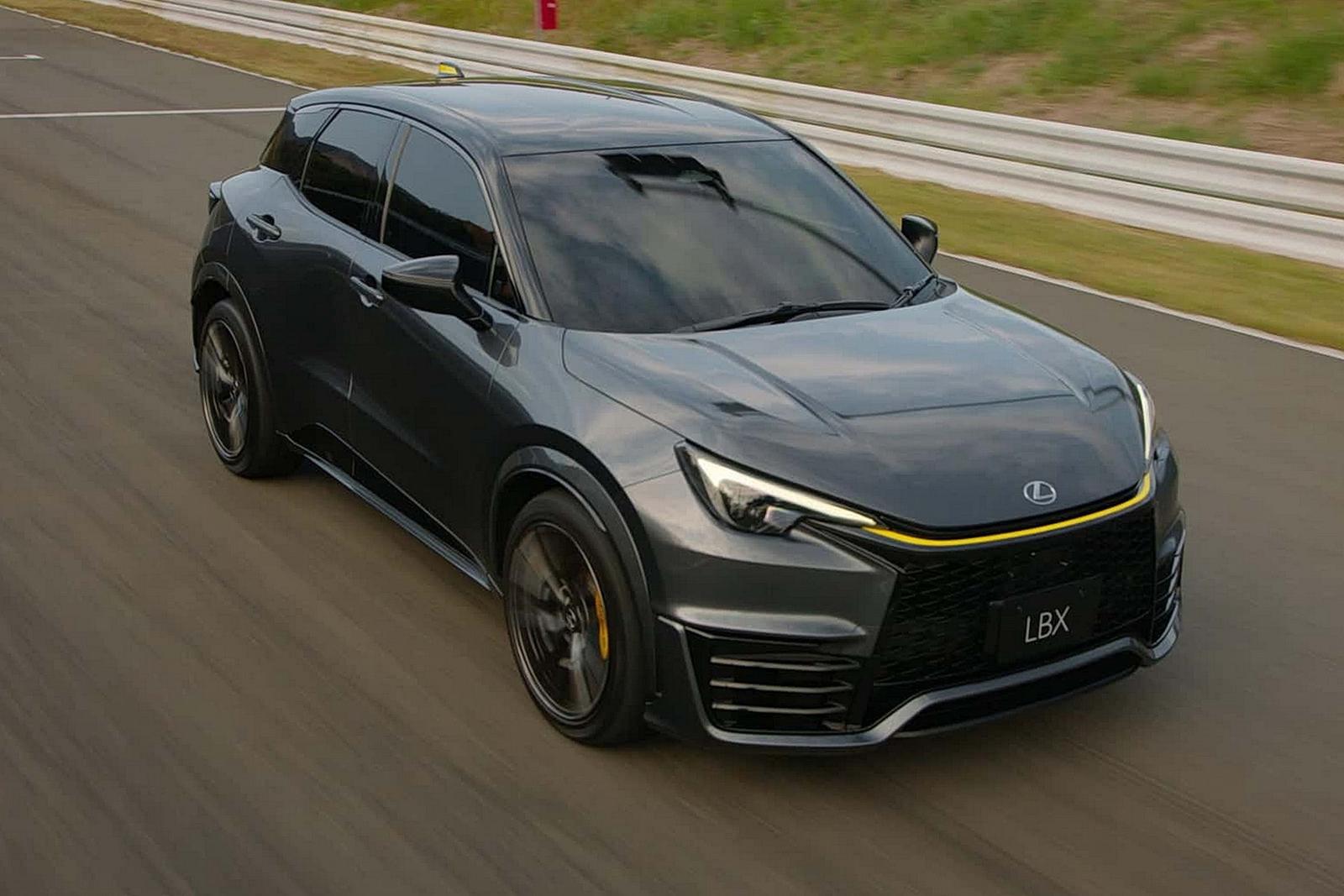 Toyota натякнула на серійне виробництво суперкросовера Lexus