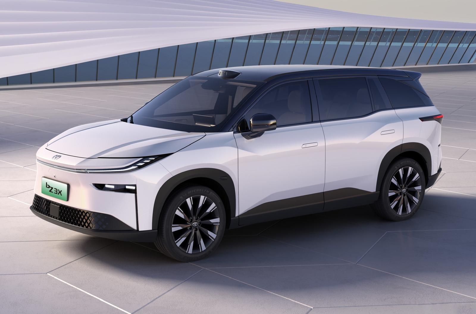 Toyota розробила для китайської молоді крос-купе “на батарейках”