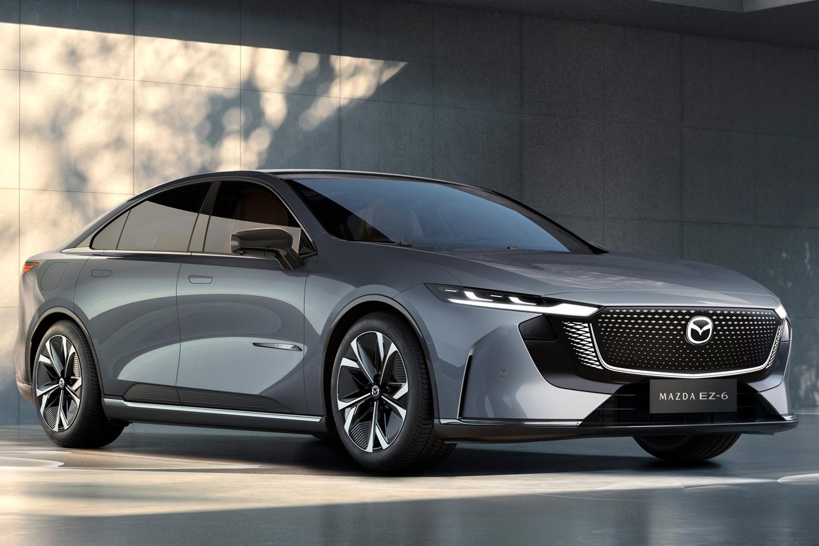 Компанія Mazda представила електричний седан EZ-6 і кросовер Arata