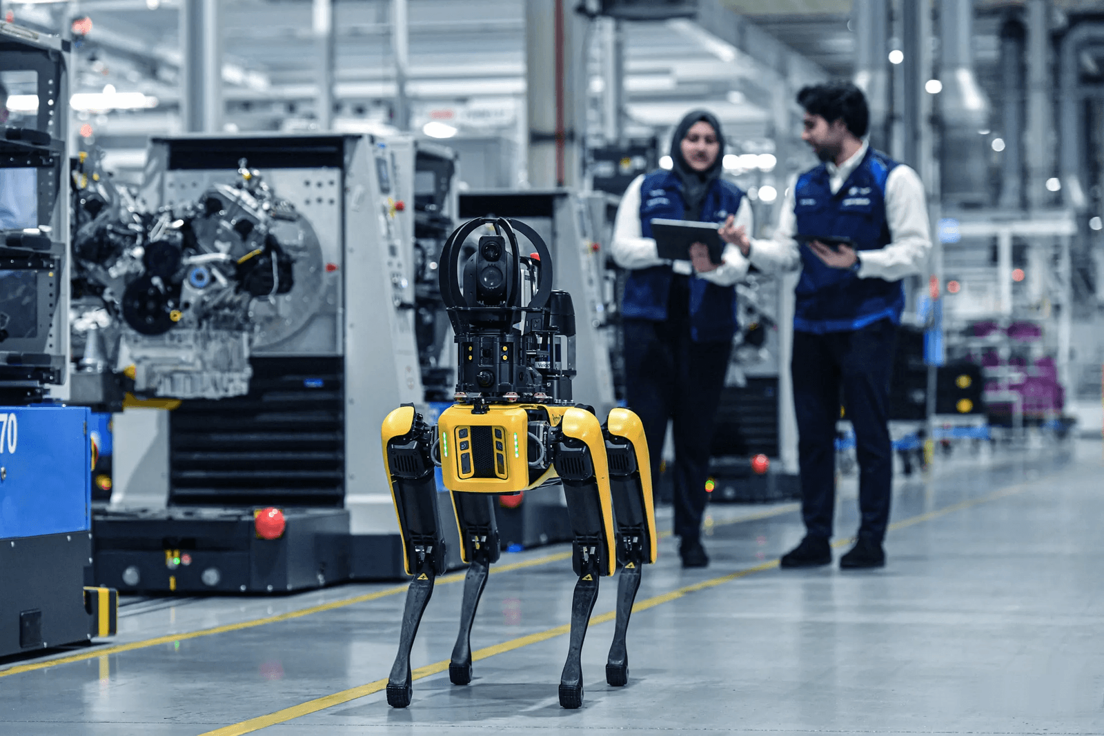 BMW використовує робота-собаку, щоб виявити проблеми на своєму заводі