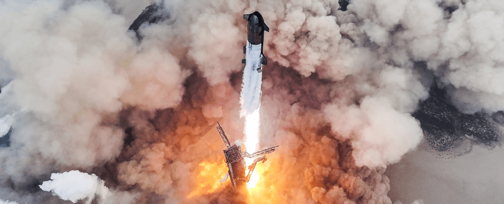 Зоряний корабель SpaceX здобув величезну перемогу завдяки першому падінню в океан