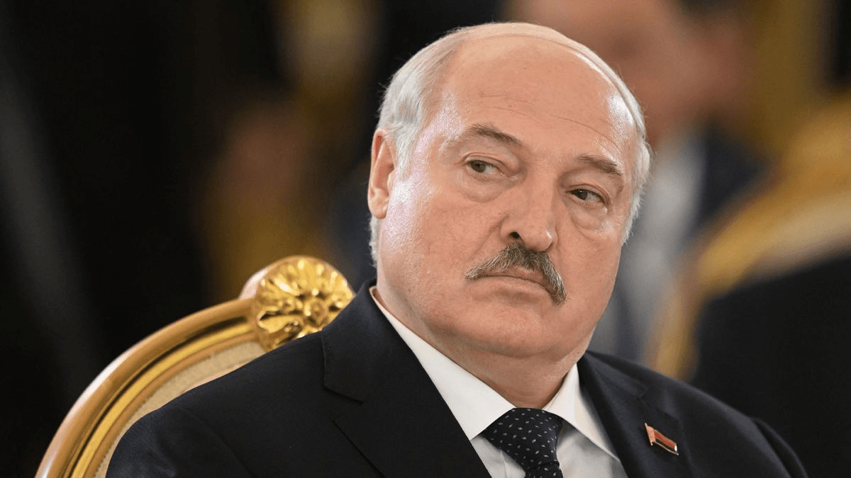 Лукашенка у Москві величали “вашим прєвосходітєльством”