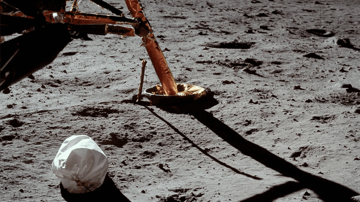 NASA виплатить 3 мільйони доларів за розв’язання проблеми в місячних місіях