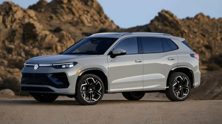 Представлено абсолютно новий кросовер Volkswagen Tiguan (Фото)
