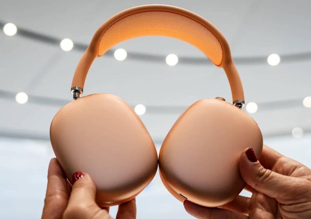 Названо головний недолік AirPods Max за $549