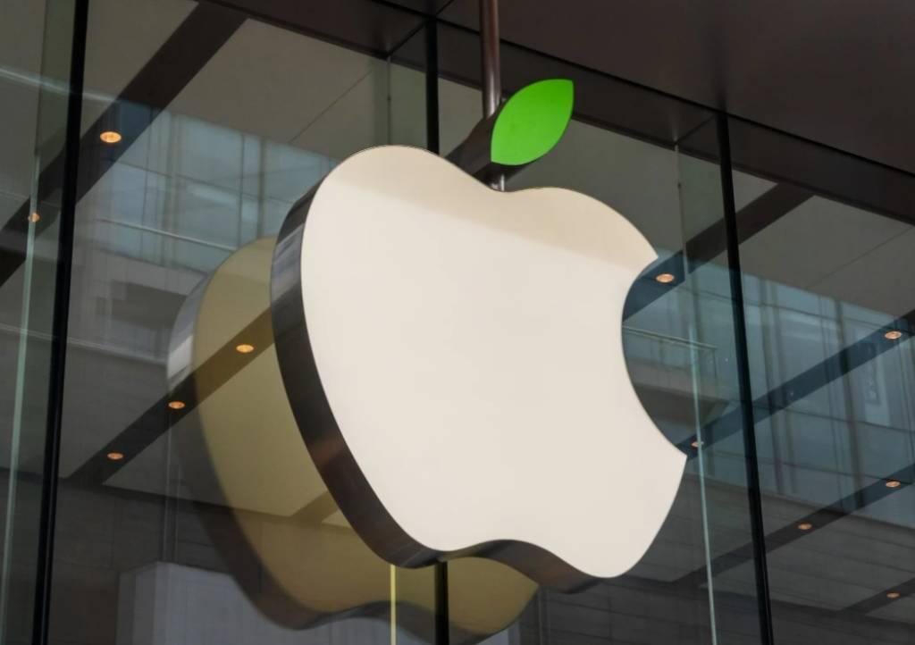 Apple впроваджує нові функції для захисту дітей в App Store та облікових записах