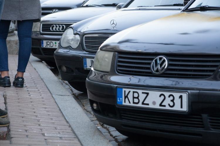 Україна запроваджує нові вимоги для імпорту вживаних автомобілів: технічний контроль та обмеження віку