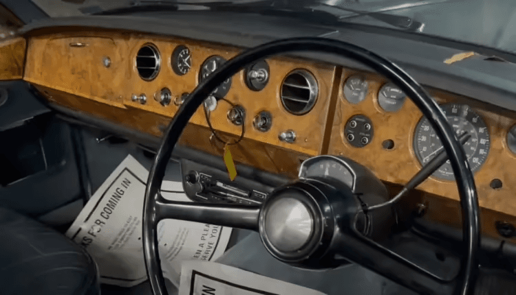 Врятований від утилізації: у США виявили рідкісний кабріолет Bentley T1