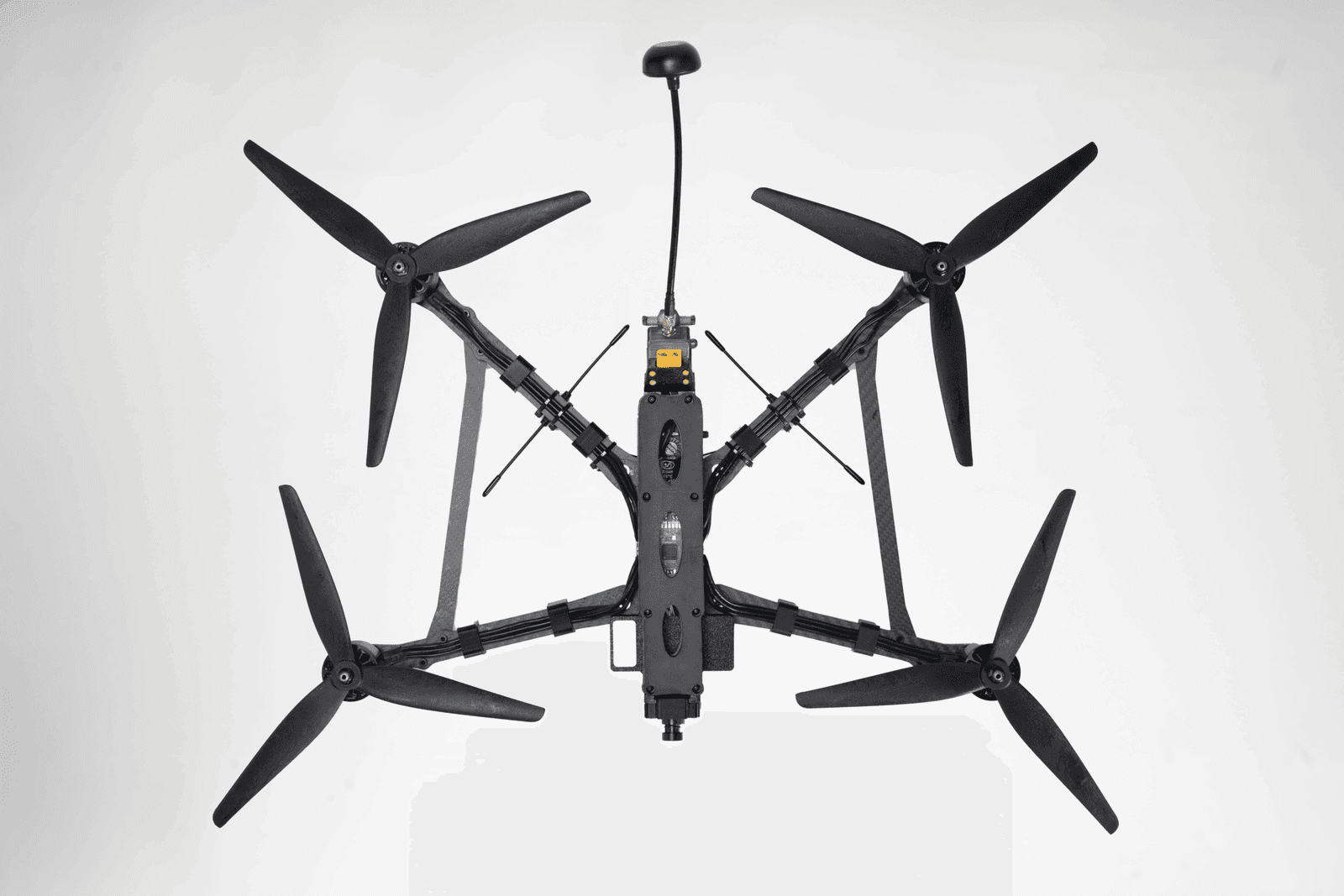 Українська компанія Fourth Law презентувала автономний модуль TFL-1 для FPV-дронів — прорив у боротьбі з РЕБ