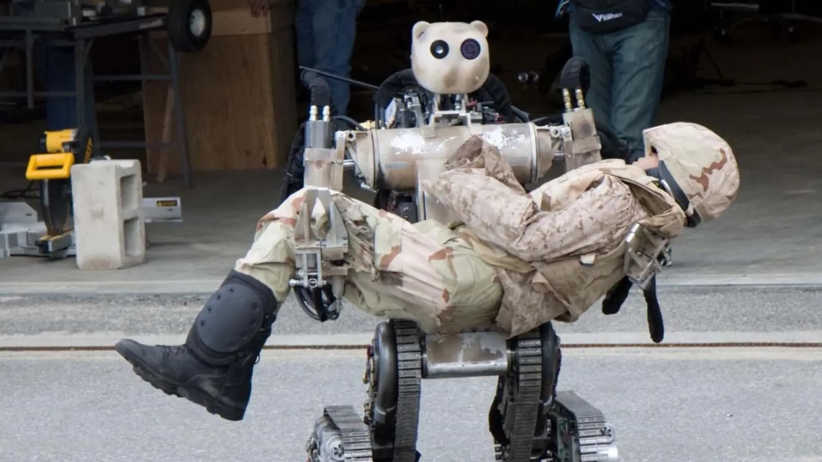 Армія США готує роботів для евакуації поранених прямо з поля бою