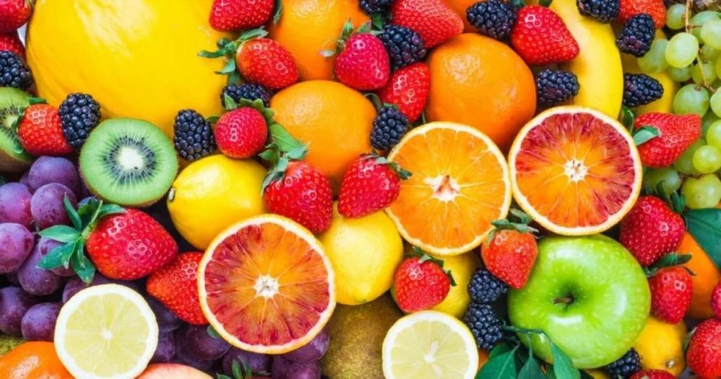 Вчені назвали фрукт, який здатний захистити від старіння
