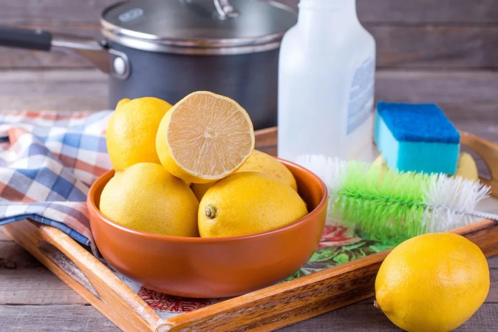 4 продукти, які допомагають у прибиранні: не всі знають