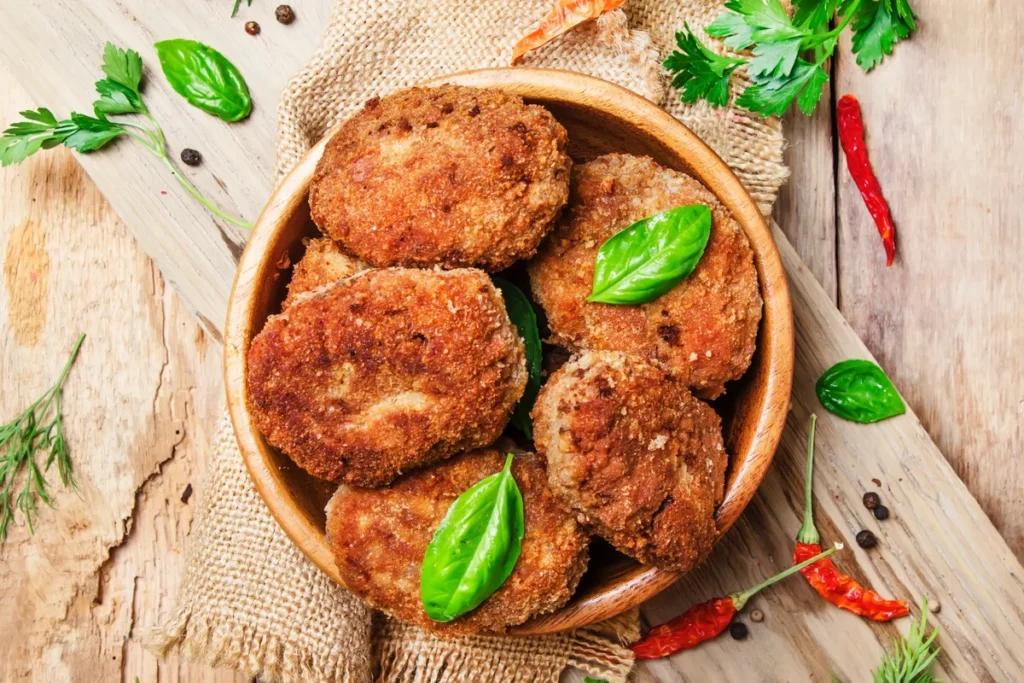 Як приготувати класичні котлети