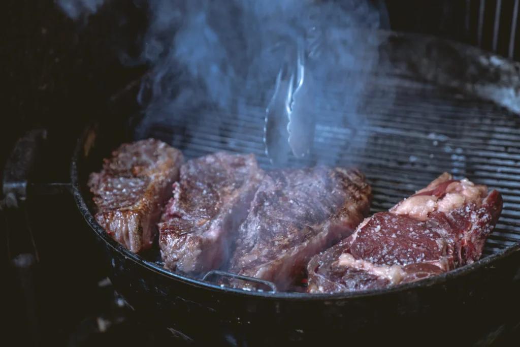 Медики розповіли, які продукти краще їсти гарячими