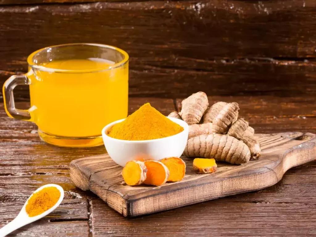 Лікарі розповіли, що трапиться, якщо щодня їсти куркуму