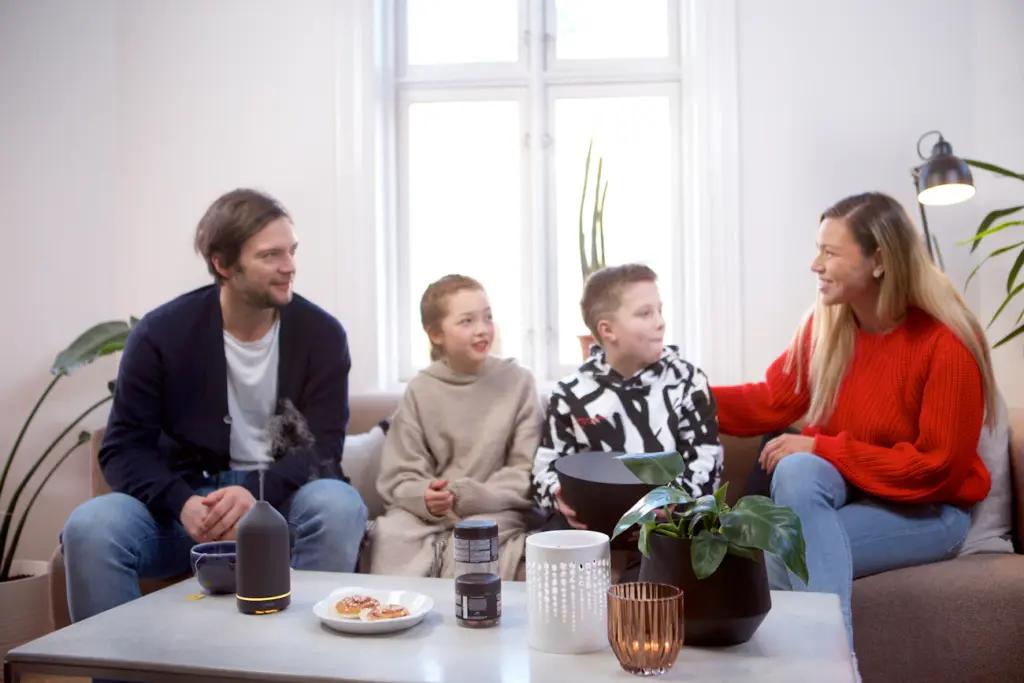 Як прості слова за чаєм зміцнюють стосунки в родині