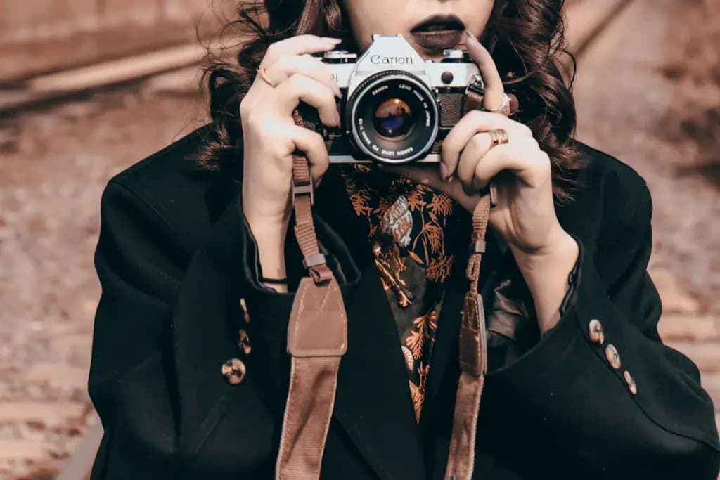 У якому віці жінка найбільше приваблює чоловіків: відповідь науки