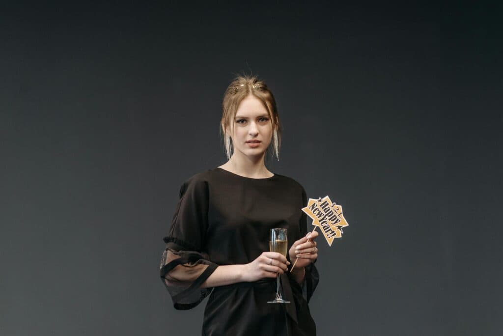 Магніт для успіху: секретний відтінок гардероба, який задобрить Вогняного Коня