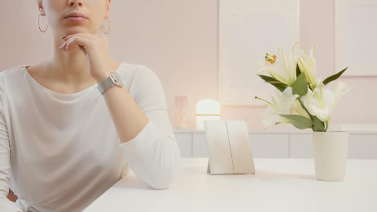 Прищі після 30: чому «підліткова» проблема повертається і як її зупинити