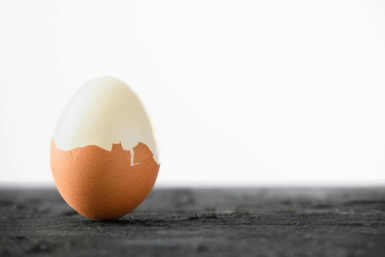 Варіння яєць із содою: пропорції, час приготування та секрети ідеальної чистки