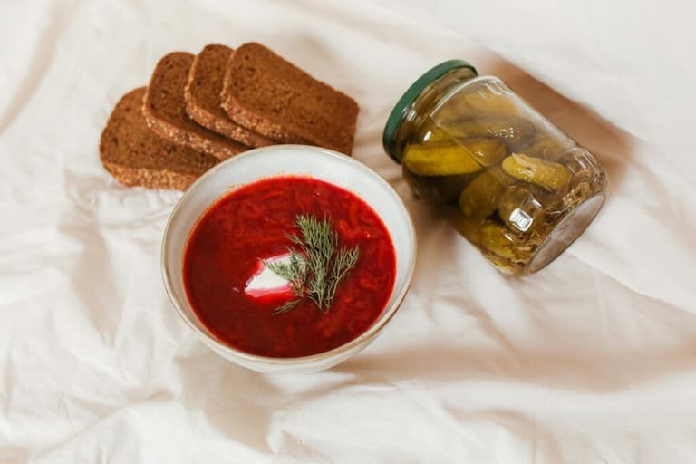 Чому борщ смачніший на другий день: наукове пояснення