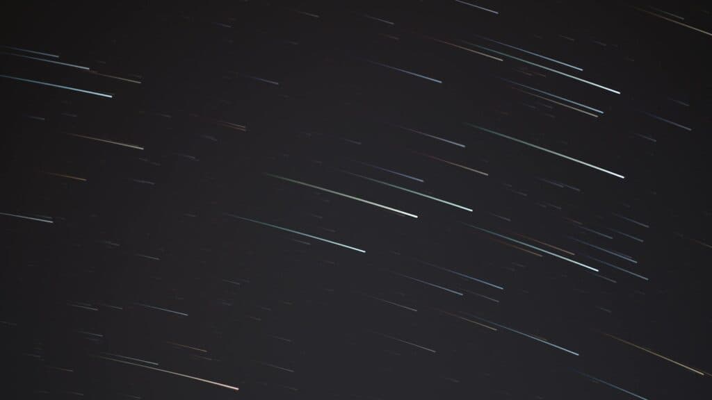 20 зірок на годину: як не проспати головний зорепад весни?