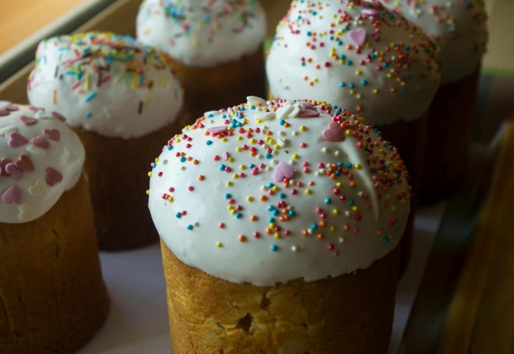 Паска після Великодня: 7 днів чи місяць? Скільки можна їсти насправді